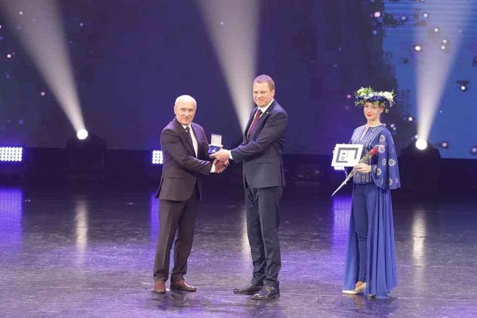 Поздравляем генерального директора Скибу Сергея Леоновича с почётной наградой!